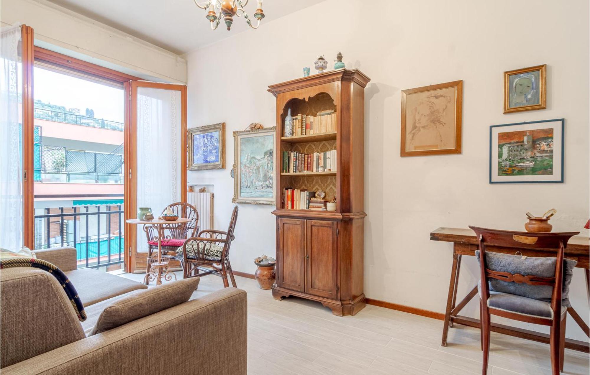 1 Bedroom Lovely Apartment In Rapallo Buitenkant foto